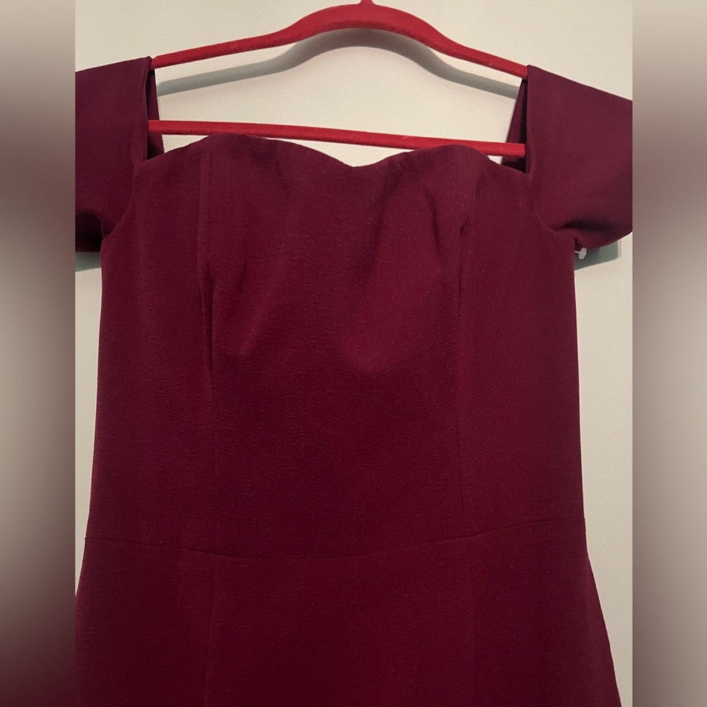 “Reposh” NWOT Dress the Poulation Bailey off the
shoulder Body con dress - Picture 4 of 6